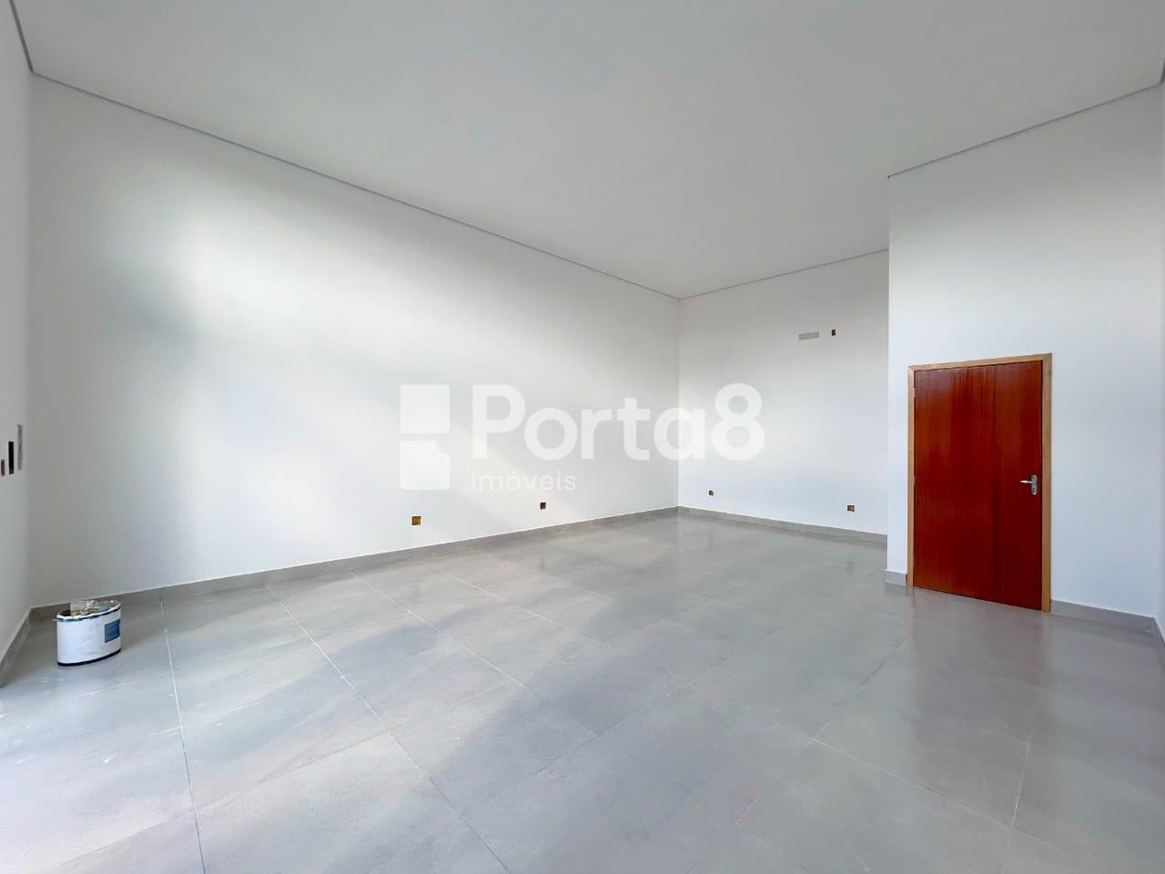 Sala Comercial 50m² Jardim Ouro Verde, Próximo ao Plaza Shopping