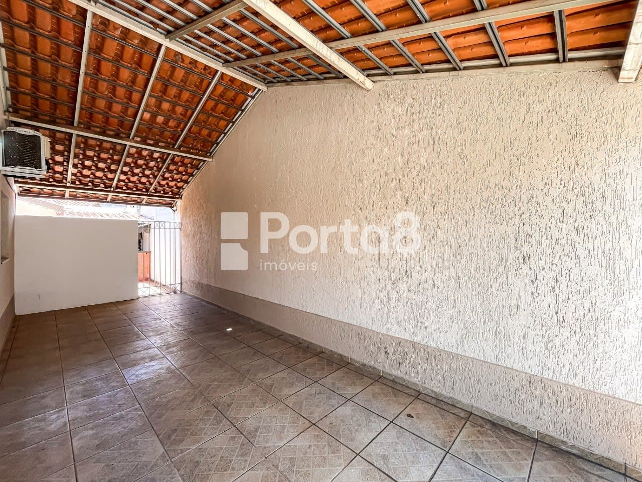 Casa em condomínio 3 quartos no Roseiral com área gourmet - Foto 3