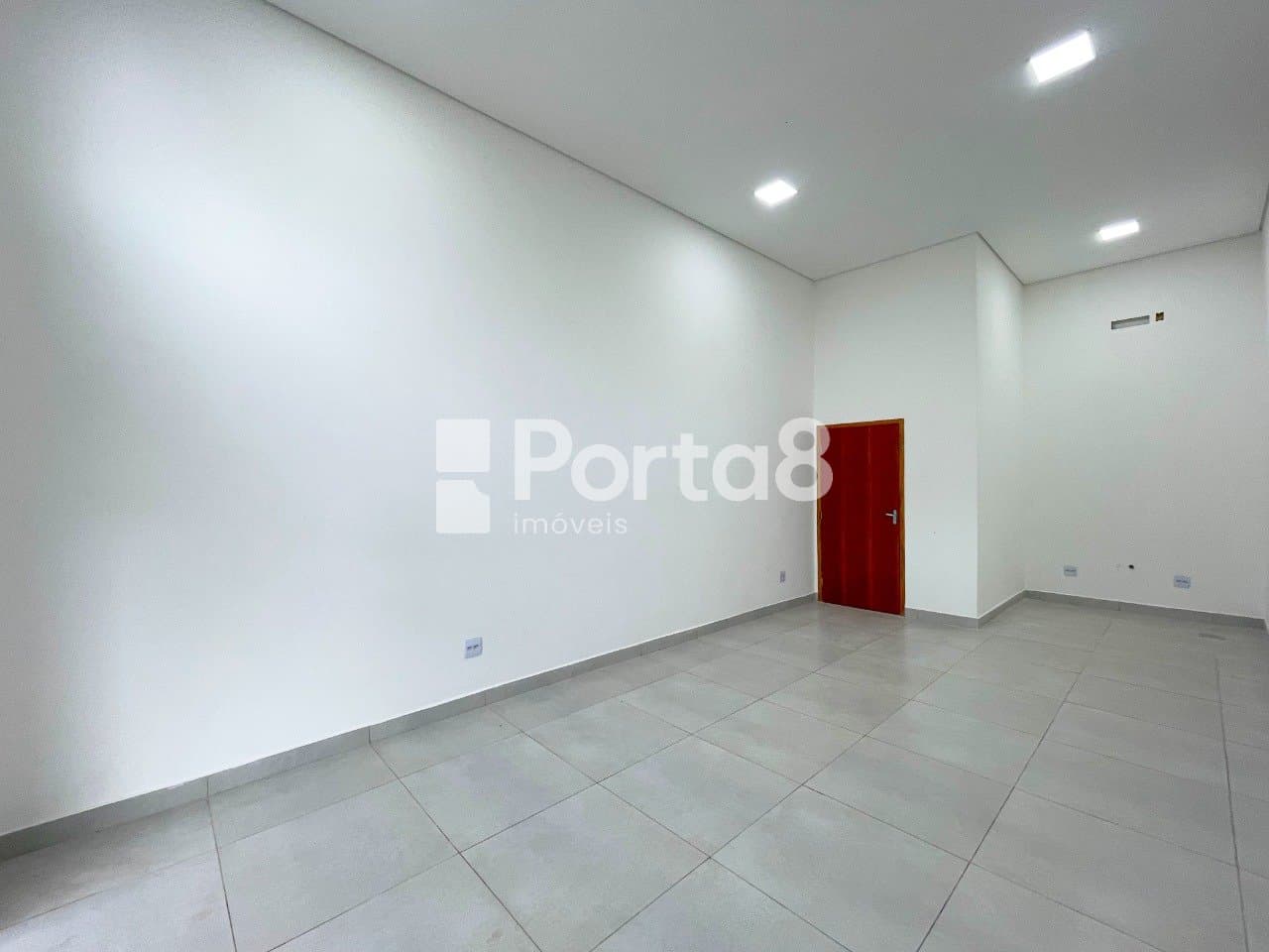 Sala Comercial 40m² Vila Sinibaldi com 1 Vaga e Vista Livre