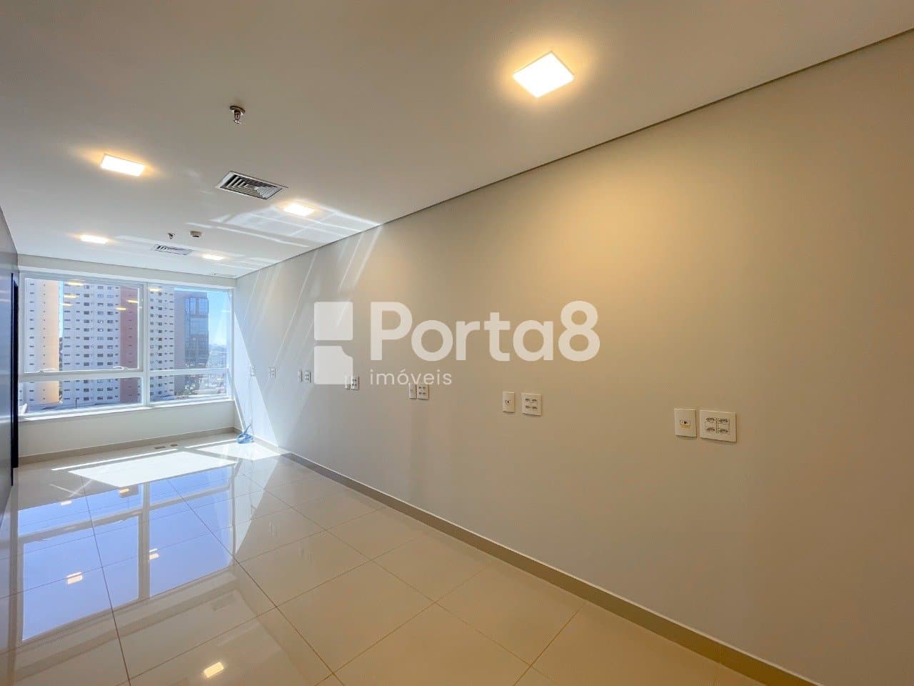 Sala Comercial 40m² com Vista - Vila São José - Foto 3