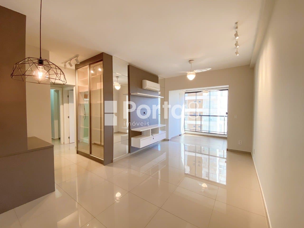 Apartamento 2 Quartos com Suíte e Vaga no Bom Jardim