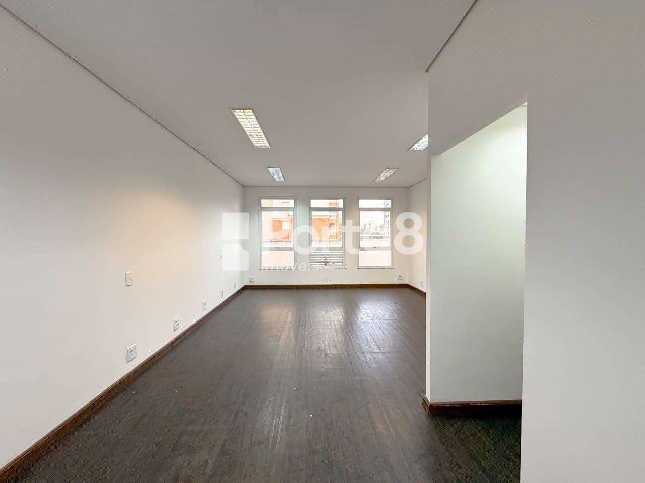 Sala Comercial 36m² Vila Sinibaldi com 1 Vaga de Garagem - Foto 2