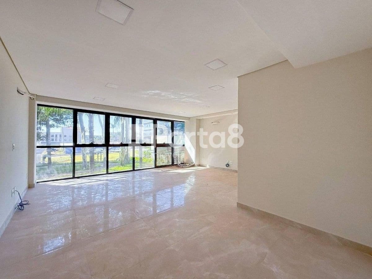 Sala Comercial 42m² no Georgina Business com Vista para o Shopping