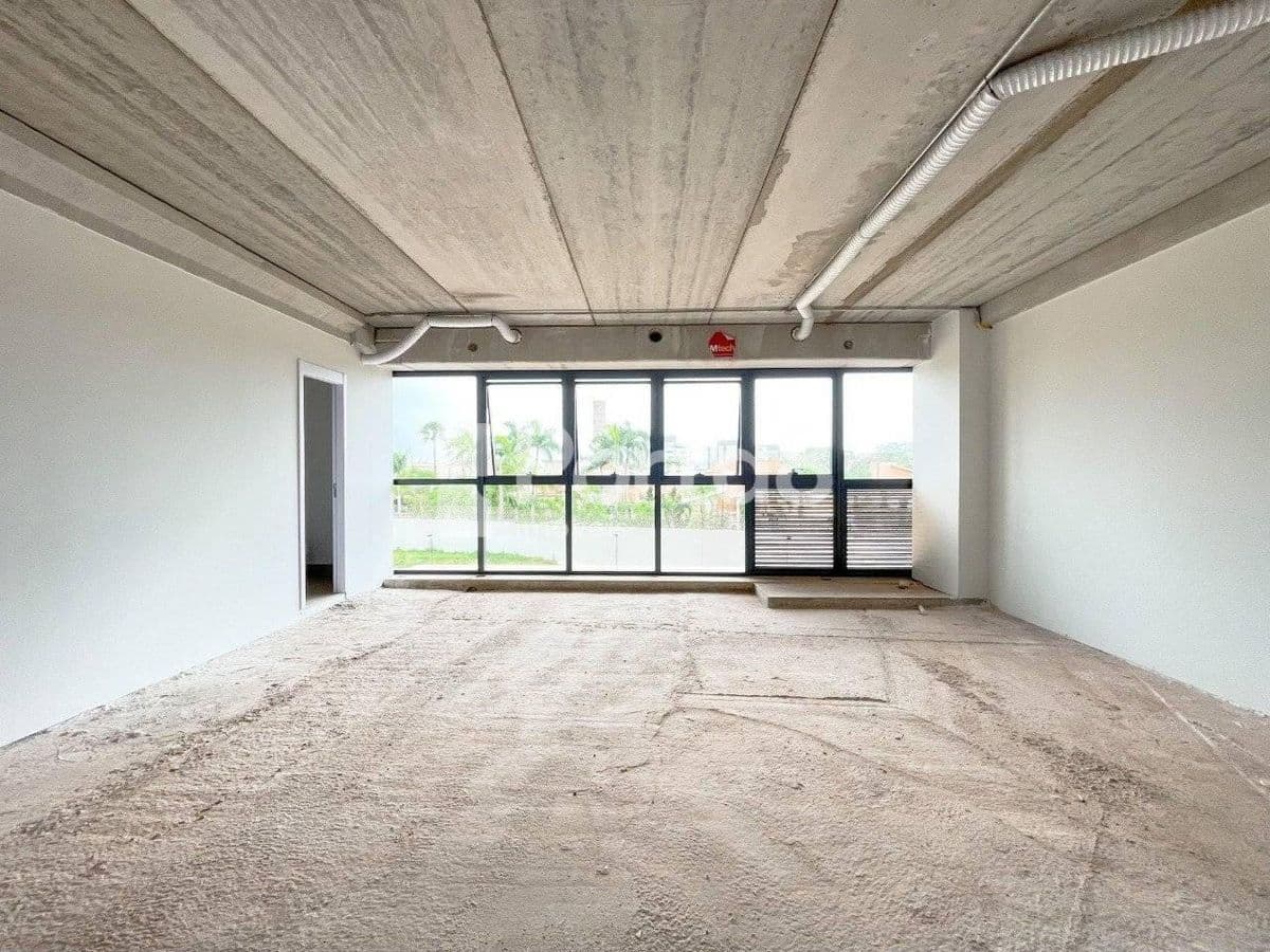 Sala Comercial 48m² com 2 Banheiros - Georgina Business Park