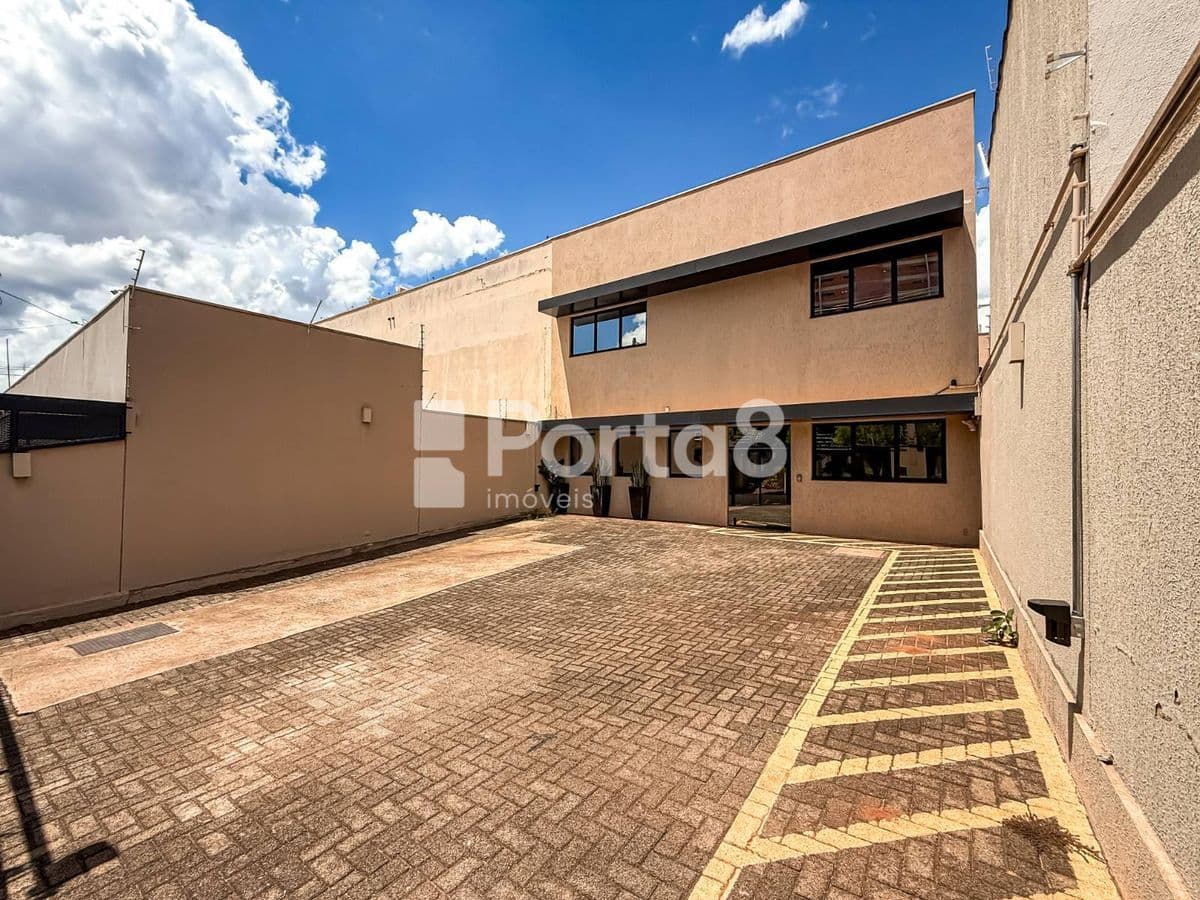 Prédio Comercial com 11 Salas na Vila Redentora - Oportunidade