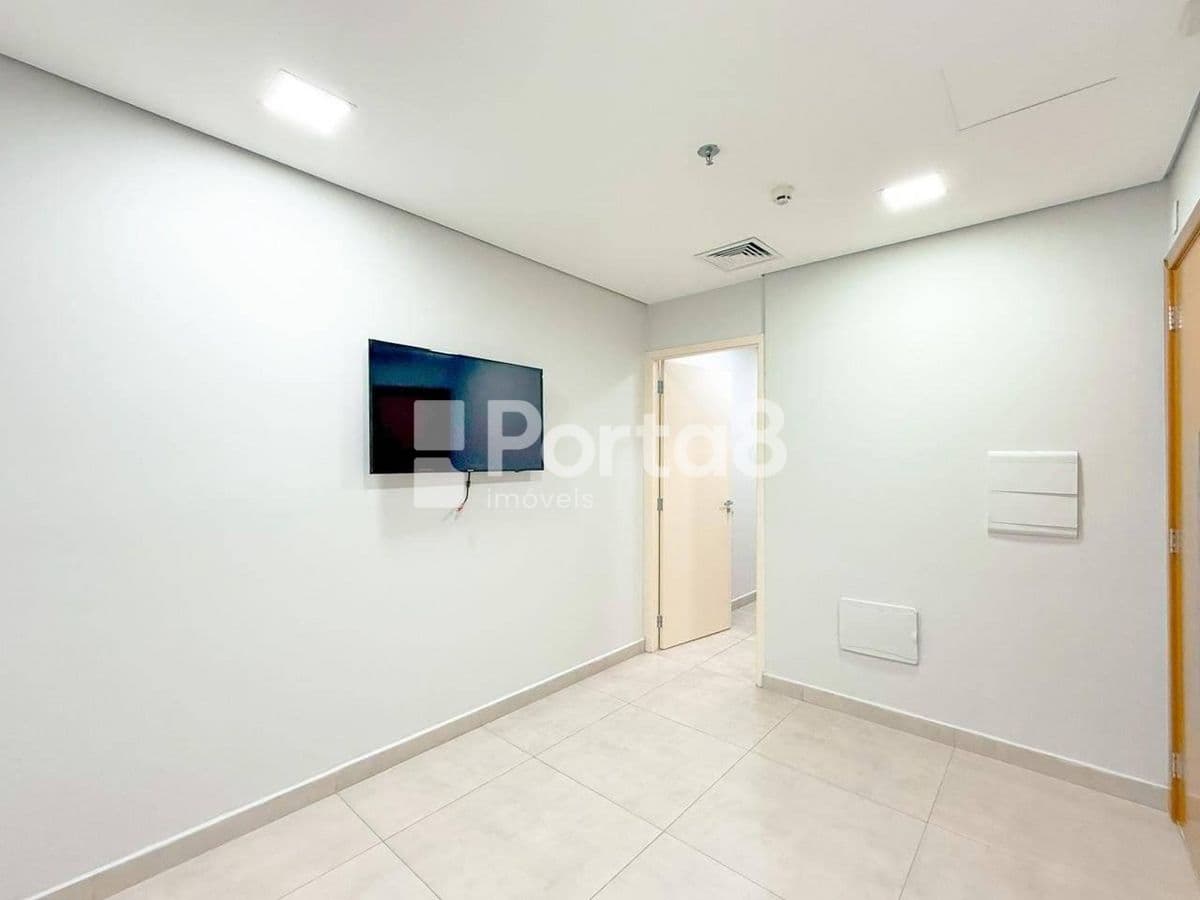 Sala Comercial Ampla no Navarro Building, Próximo ao Plaza Shopping - Foto 5