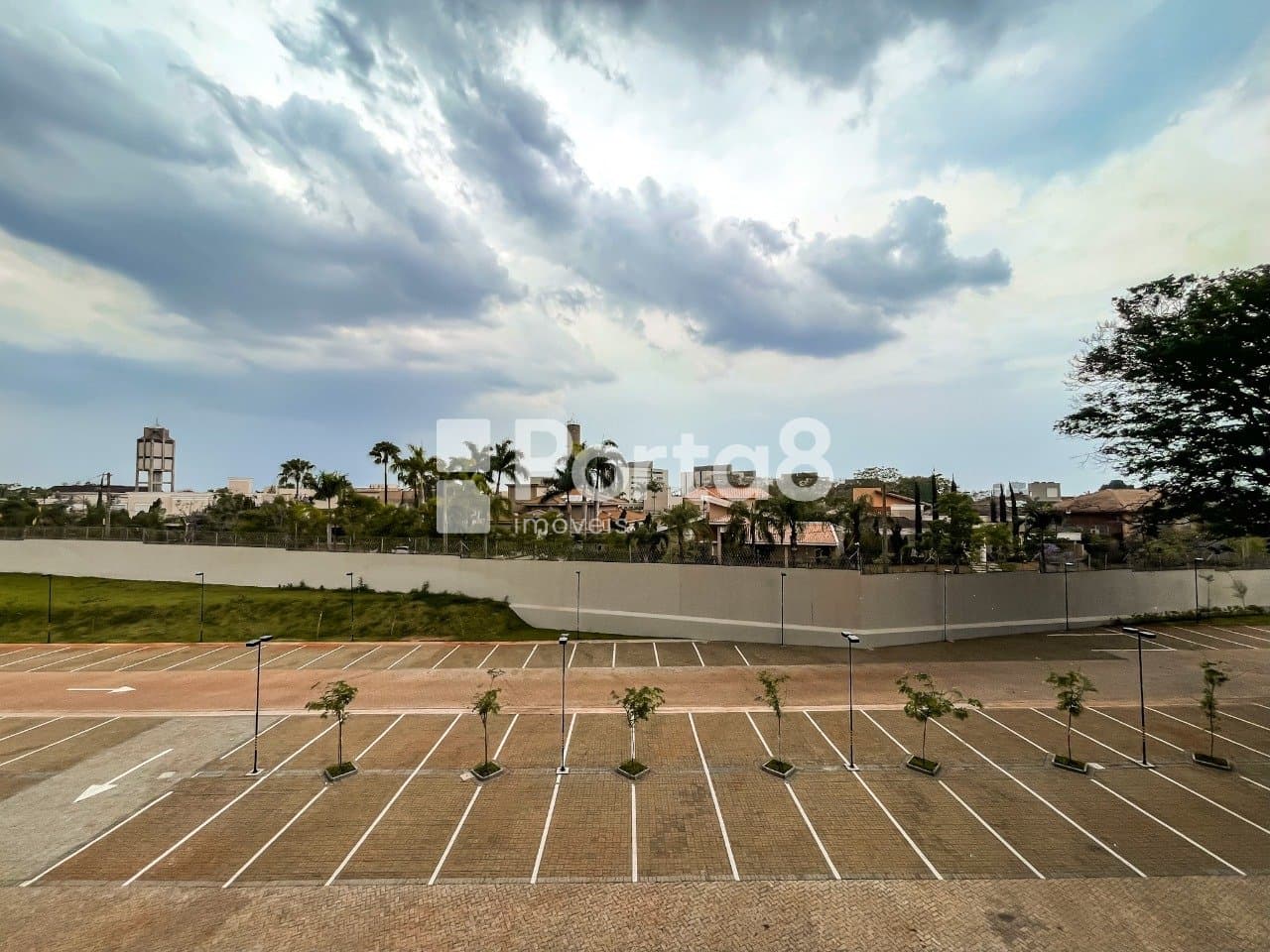 Sala Comercial 48m² com 2 Banheiros e 1 Vaga no Georgina Business Park - Foto 2