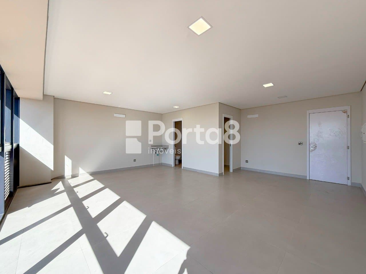 Sala Comercial 42m² no Georgina Business Park com Vista - Foto 2