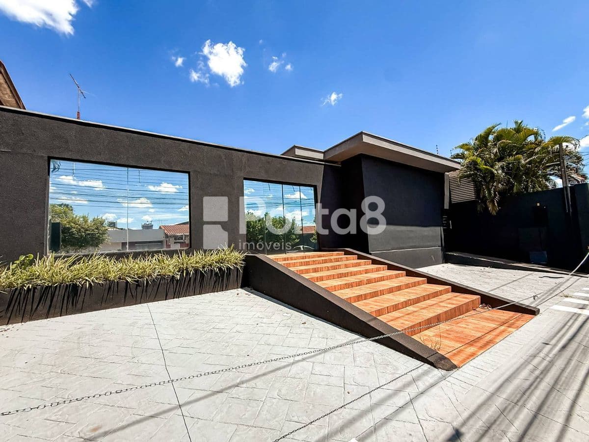 Casa Comercial com 13 Salas na Vila Redentora - Próximo ao Plaza