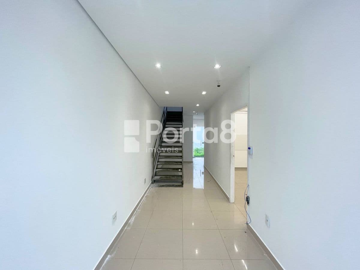 Sala Comercial 84m² no Jardim Urano - Próximo ao Plaza Shopping - Foto 2