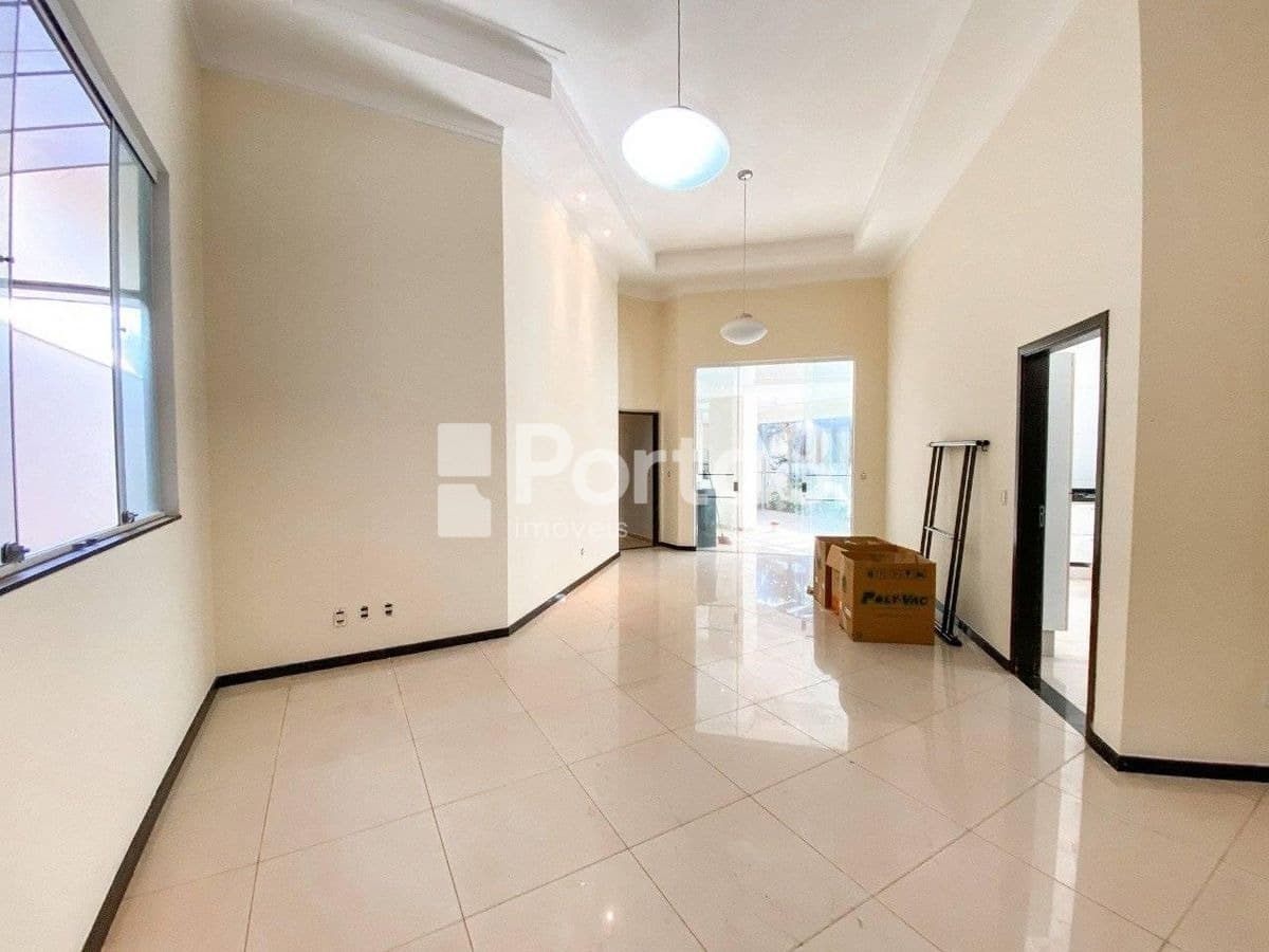 Casa 3 Suítes em Residencial Gaivota I com 4 Vagas - Foto 5