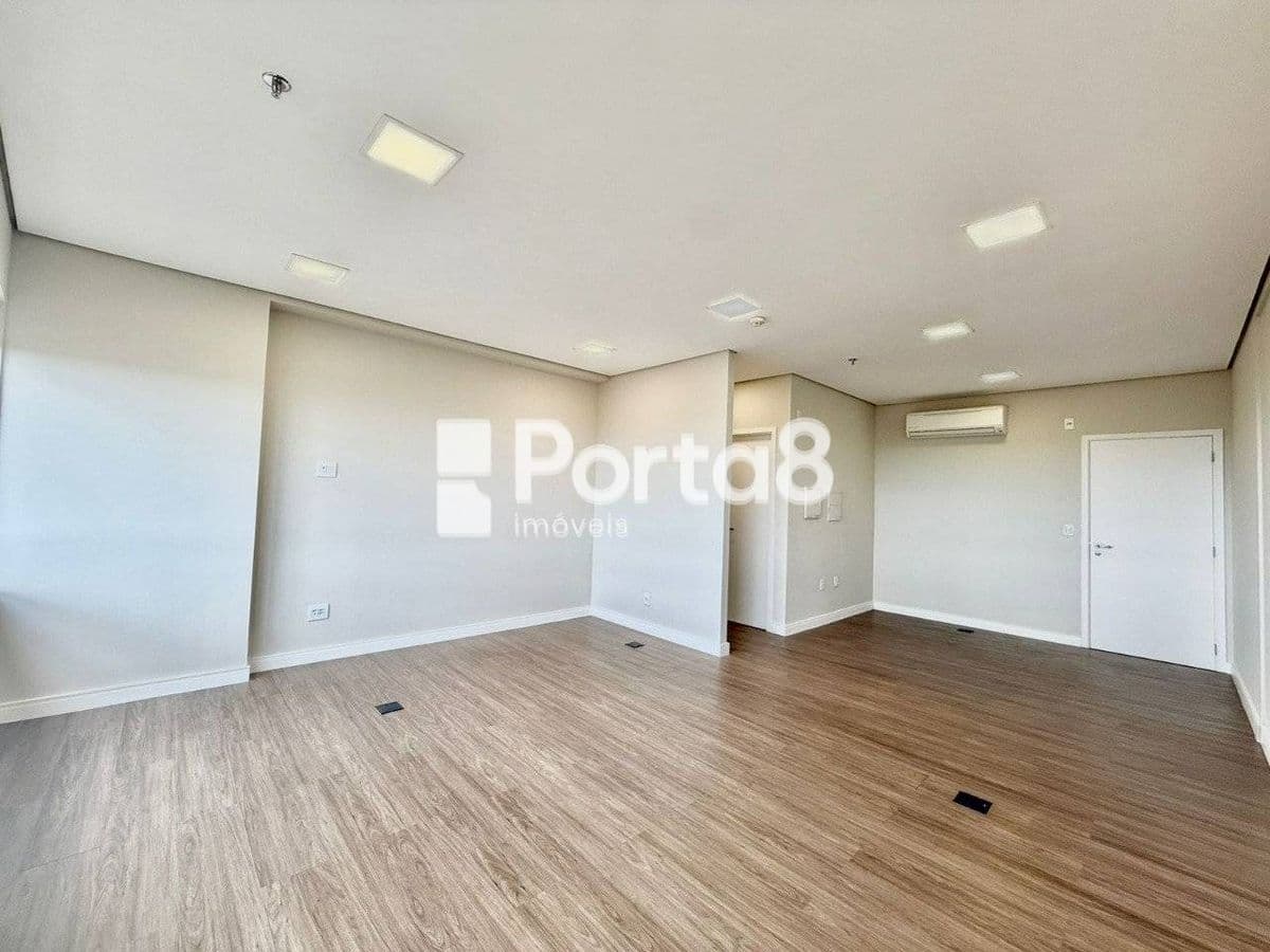 Sala Comercial no Iguatemi Business - Próximo ao Shopping - Foto 2