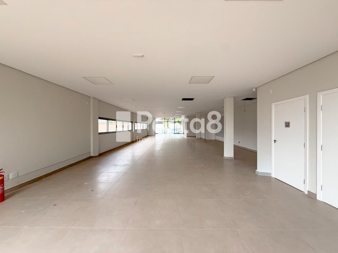 Sala Comercial 300m² no Jardim Alto Rio Preto com 4 Vagas - Foto 5