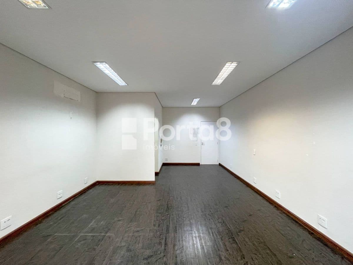 Sala Comercial no Totalité - Vila Sinibaldi, Próximo ao Plaza Shopping - Foto 4