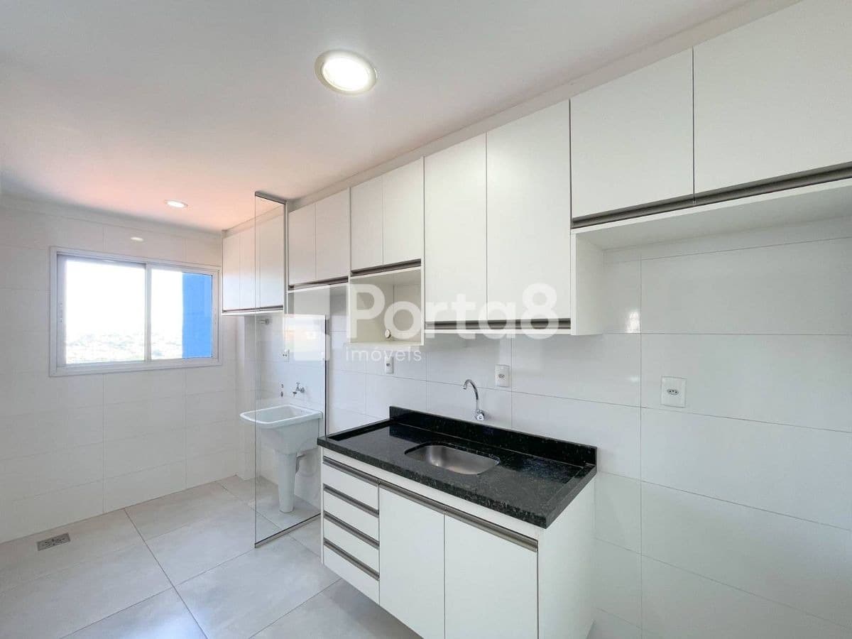 Apartamento 2 Quartos Centro com 2 Vagas e Acesso Fácil - Foto 2