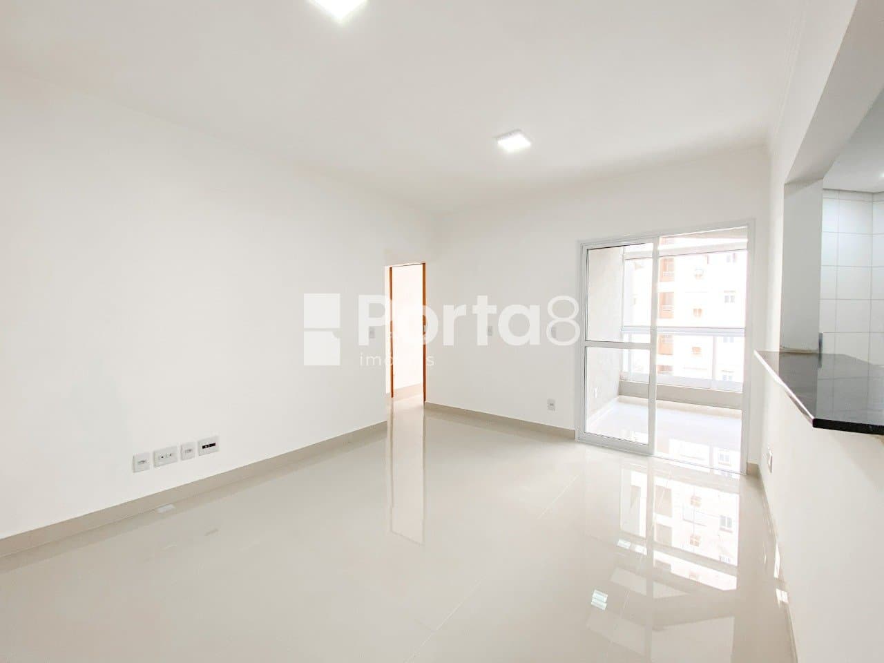 Apartamento 3 Quartos no Centro com 2 Vagas e Área Gourmet - Foto 2