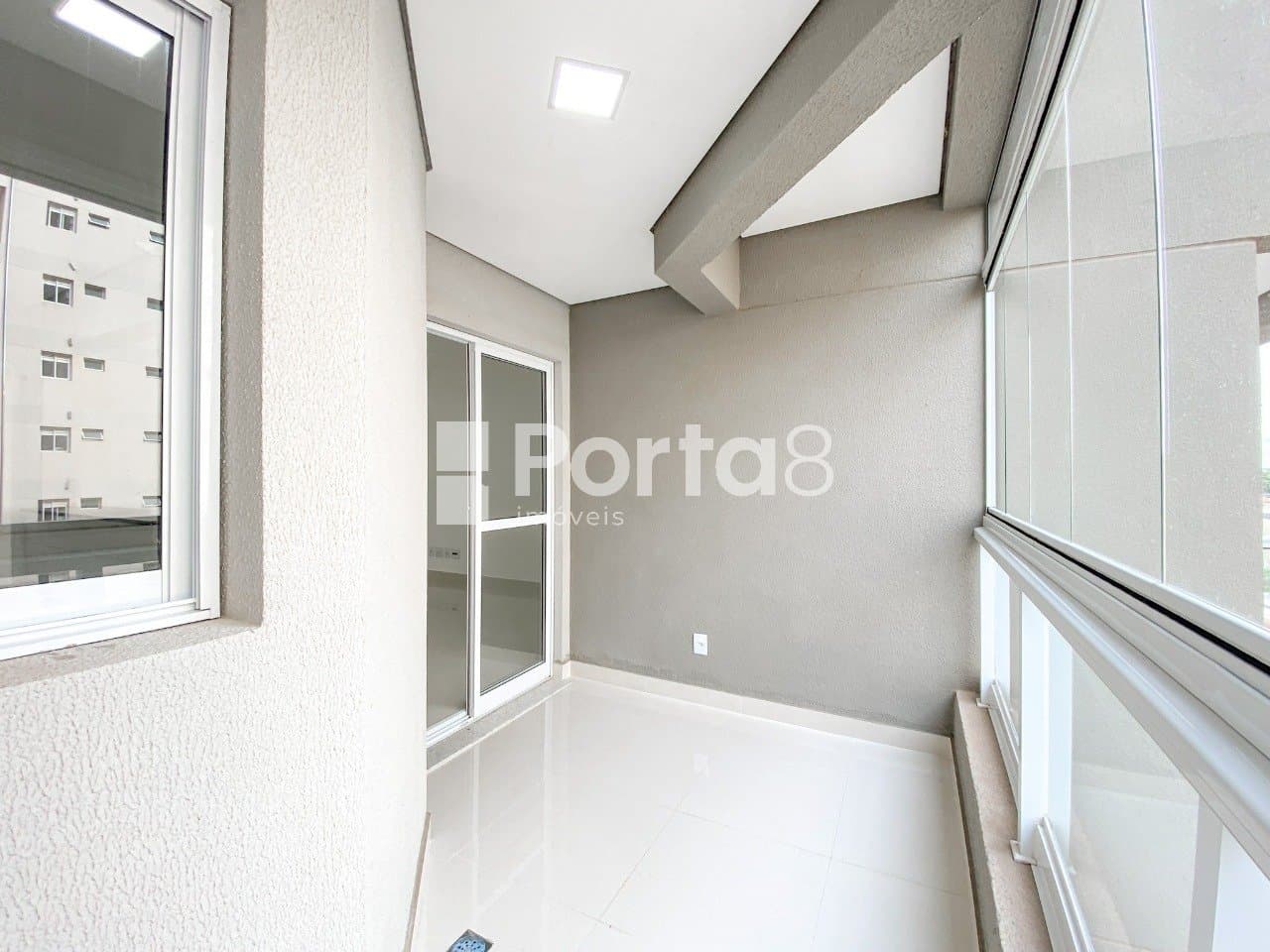 Apartamento 3 Quartos no Centro com 2 Vagas e Área Gourmet - Foto 5