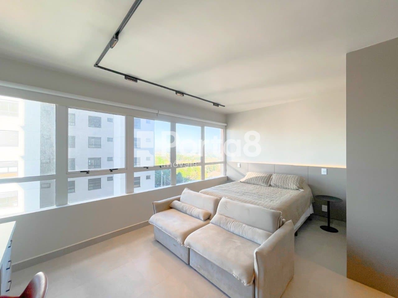 Apartamento 1 Quarto Mobiliado Jardim Paulistano com Varanda
