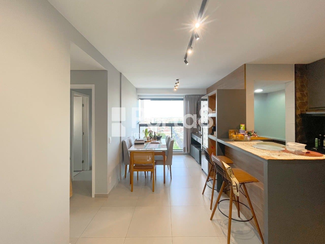 Apartamento 2 Dorms com Suíte e 2 Vagas - Vila Nossa Senhora do Bonfim - Foto 3
