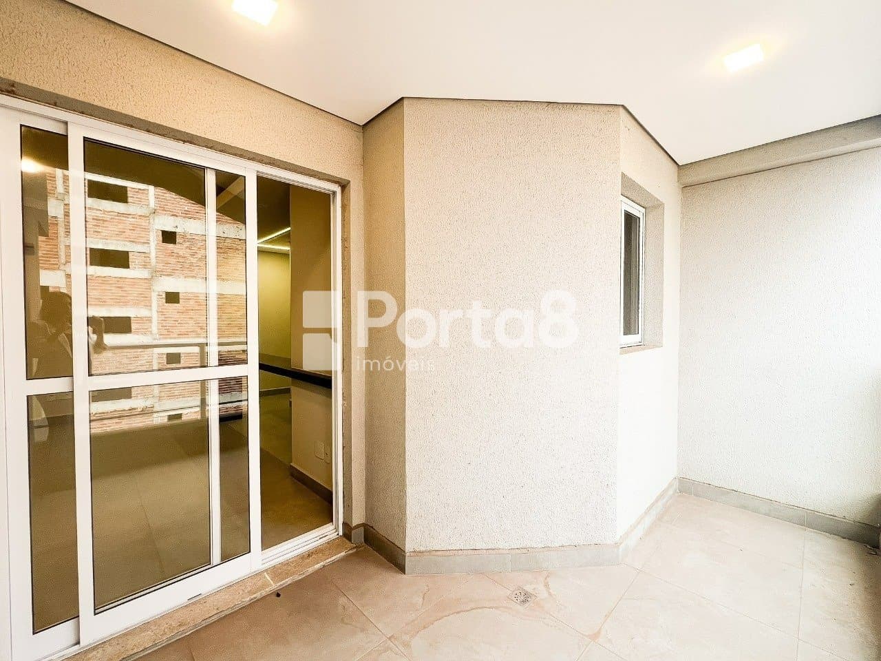 Apartamento 3 Quartos no Centro com 2 Vagas e Suíte - Foto 4