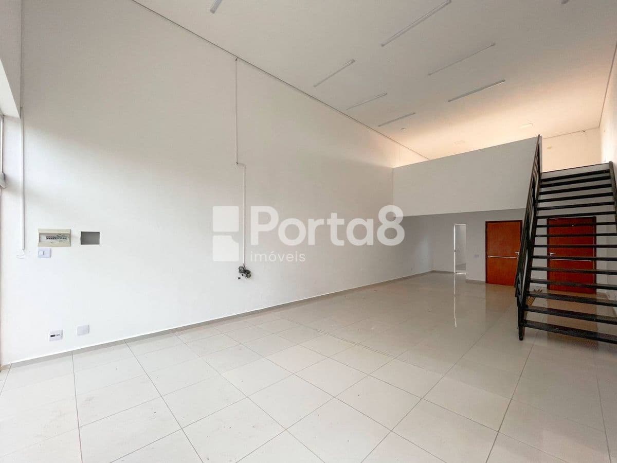 Sala Comercial 100m² no Jardim Urano - Próximo ao Plaza Shopping - Foto 3