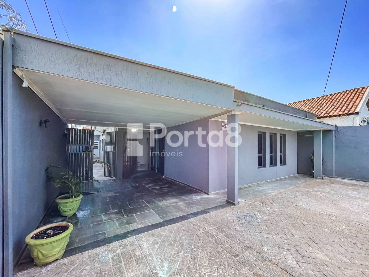 Casa Comercial na Vila Santa Cruz - 7 Cômodos Próximo à Av. Andaló - Foto 2
