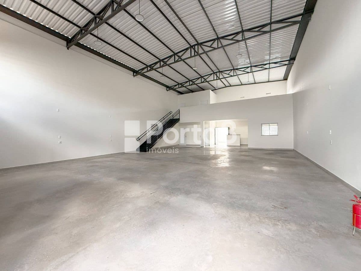 Barracão Comercial com Mezanino no Centro Empresarial Coplan - Foto 5