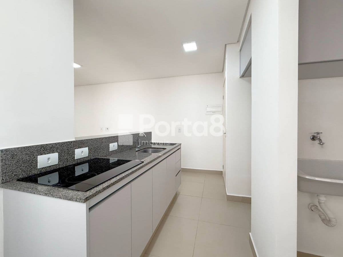 Apartamento 1 Dormitório no Centro com Vista para Praça - Foto 3