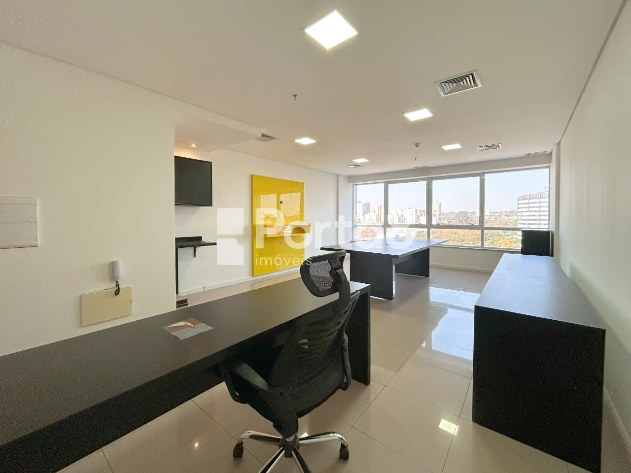 Sala Comercial 40m² Vila São José Mobiliada com Vaga
