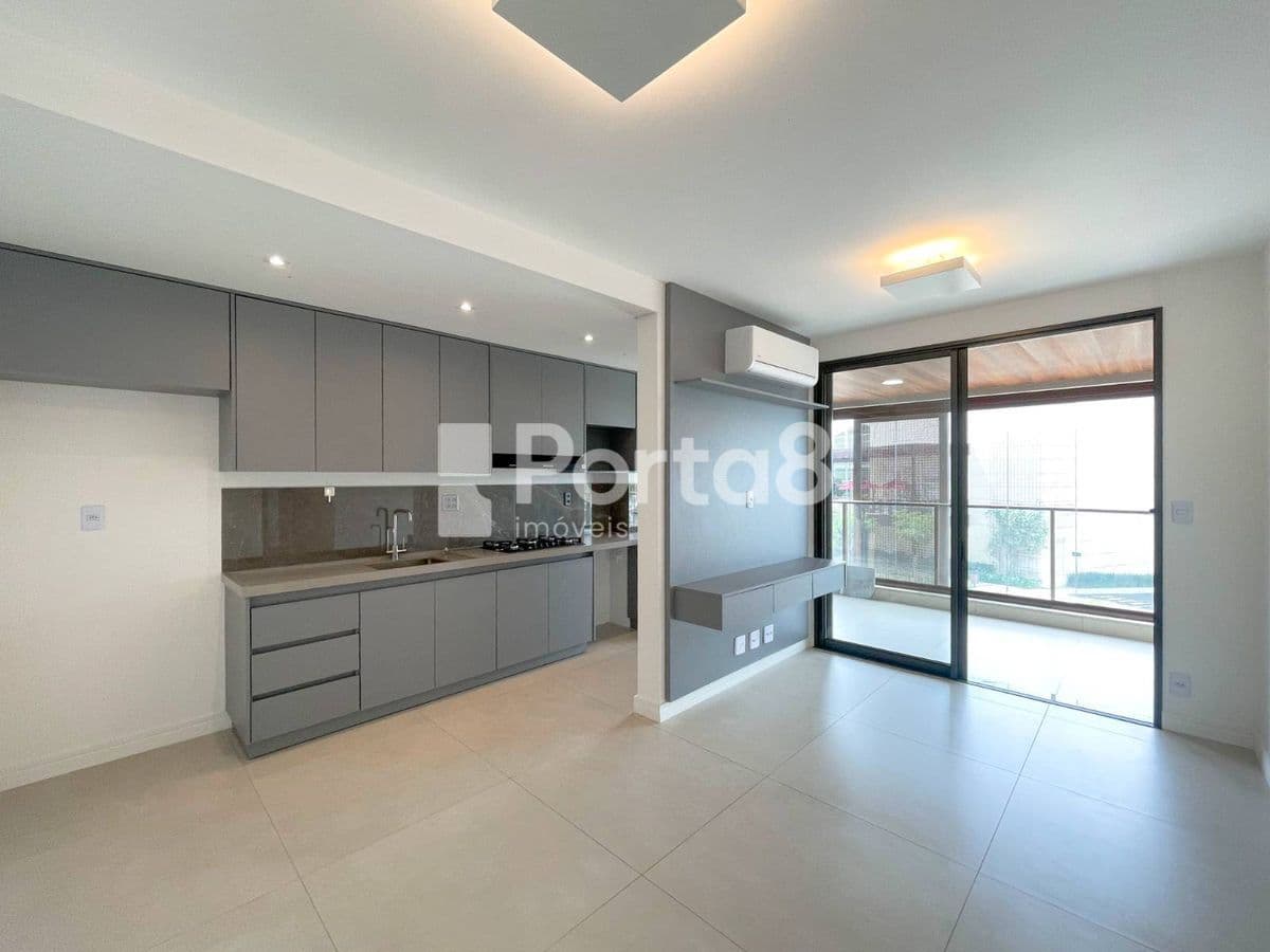 Apartamento 2 Suítes no Iguatemi com Vista para o Shopping