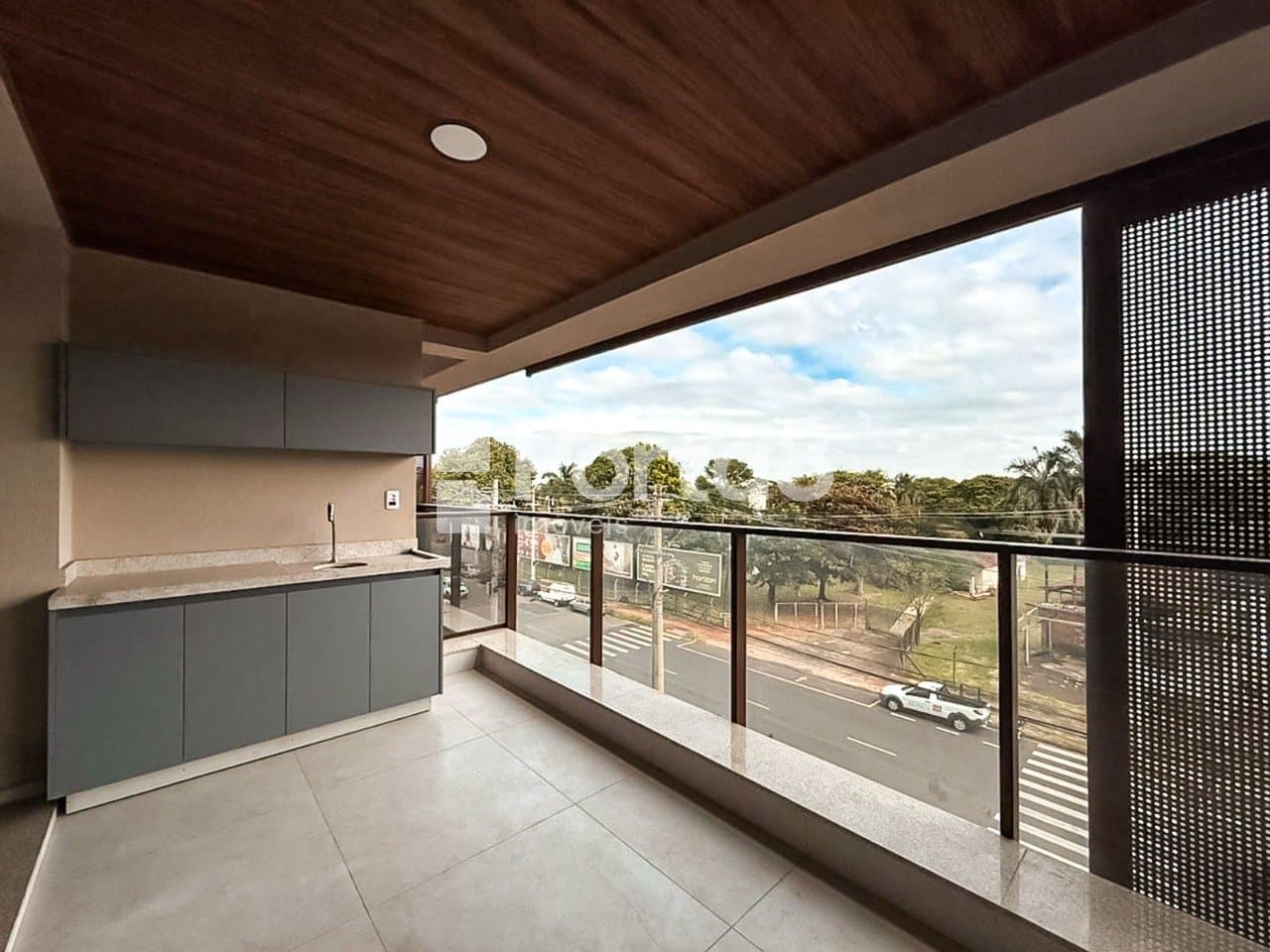 Apartamento 2 Quartos no Iguatemi com 2 Vagas e Varanda - Foto 5