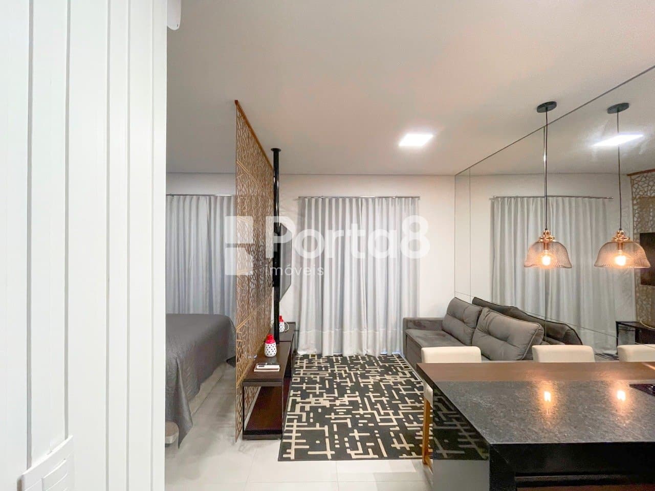 Apartamento 1 Dormitório Mobiliado no Jardim Tarraf II com Vaga