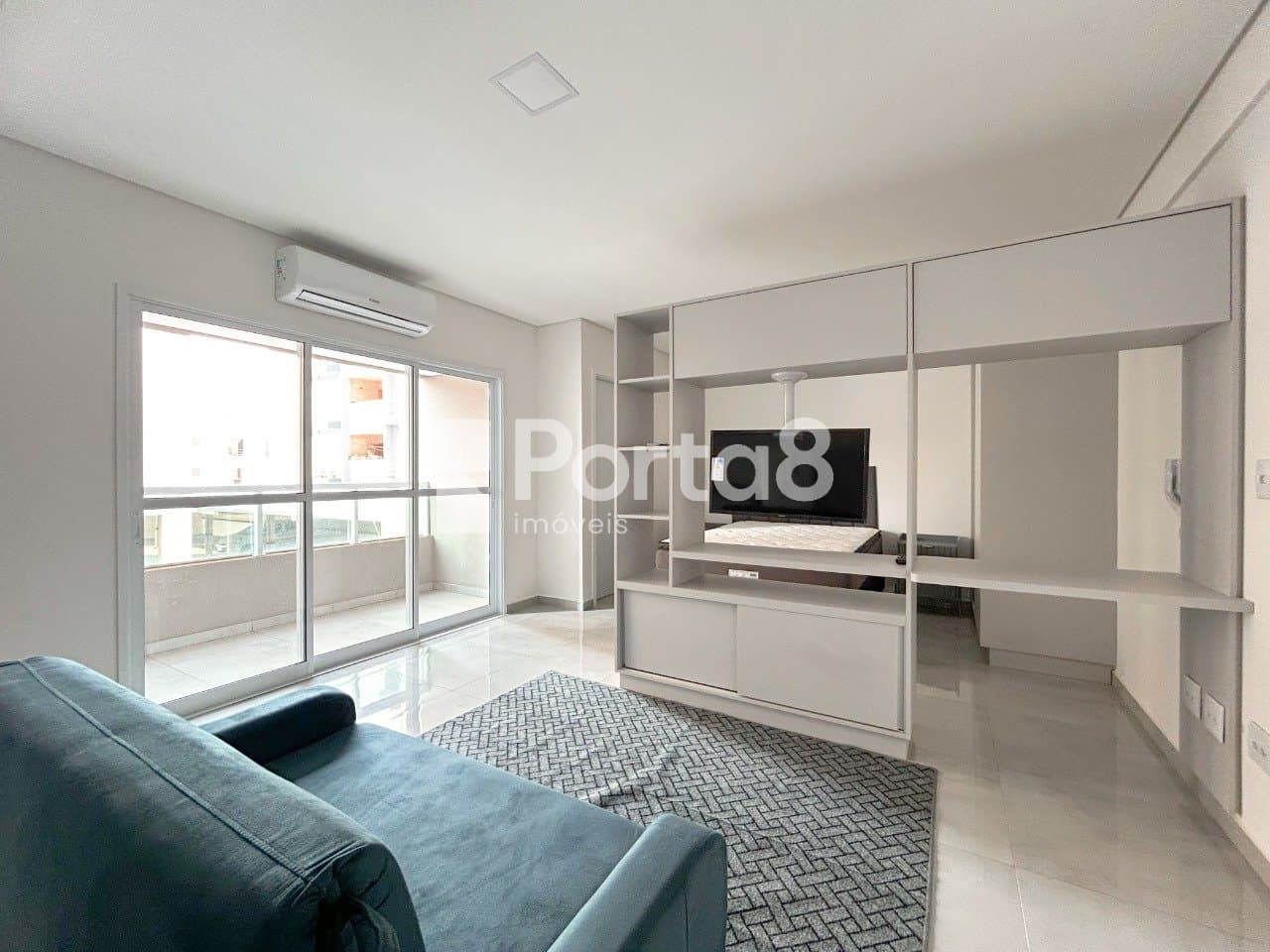 Apartamento 1 Dormitório em Higienópolis com Sacada e Vaga