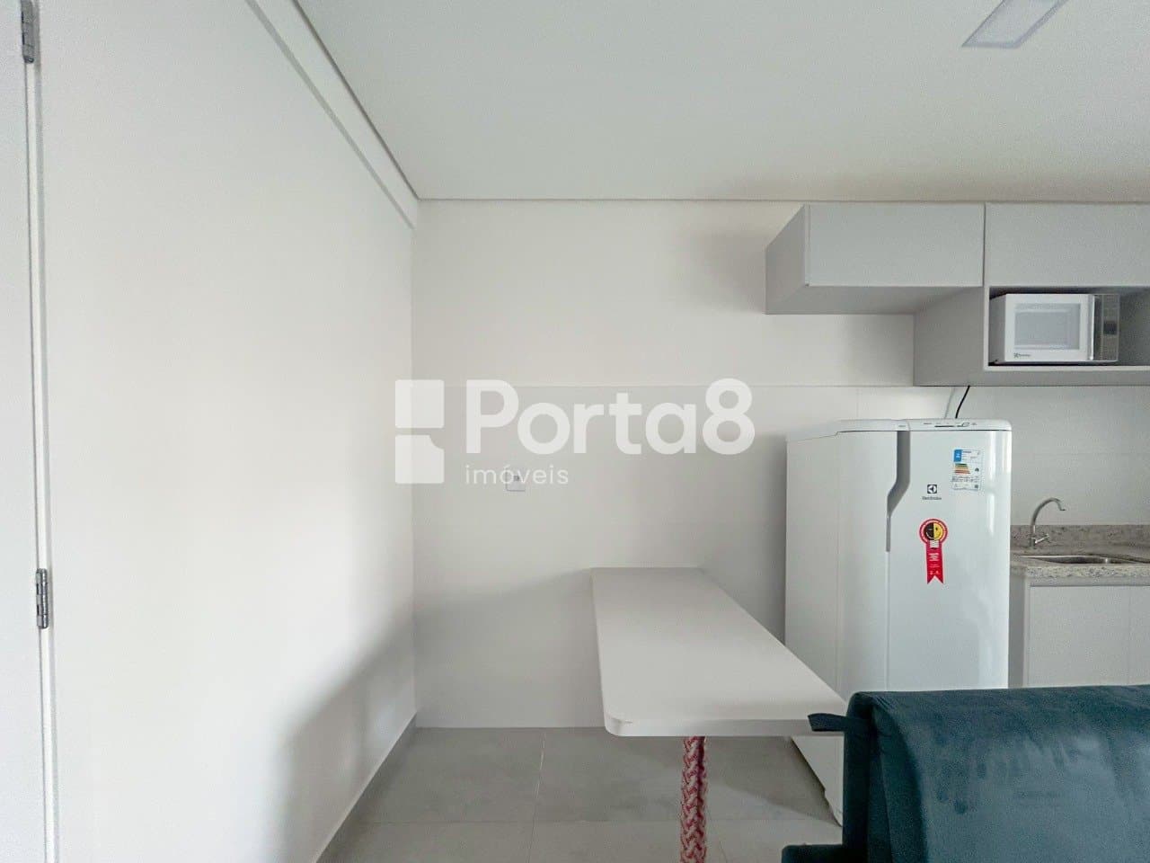 Apartamento 1 Dormitório em Higienópolis com Sacada e Vaga - Foto 5
