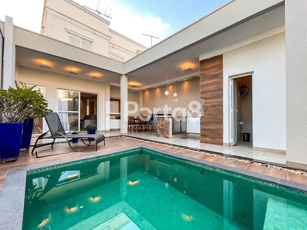 Casa em Condomínio 3 Quartos com Área Gourmet em Higienópolis