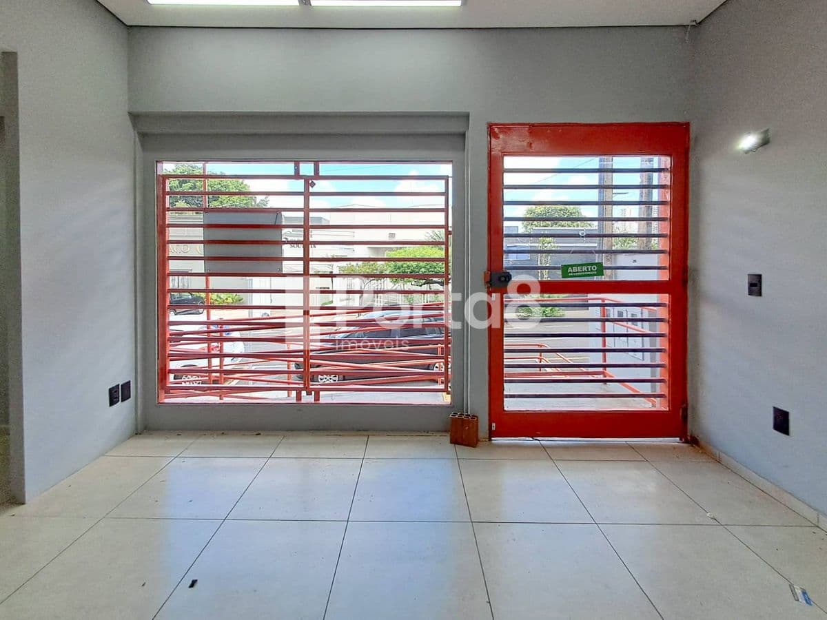 Casa Comercial com 4 Salas na Vila Redentora - Próximo à Av. Andaló - Foto 2