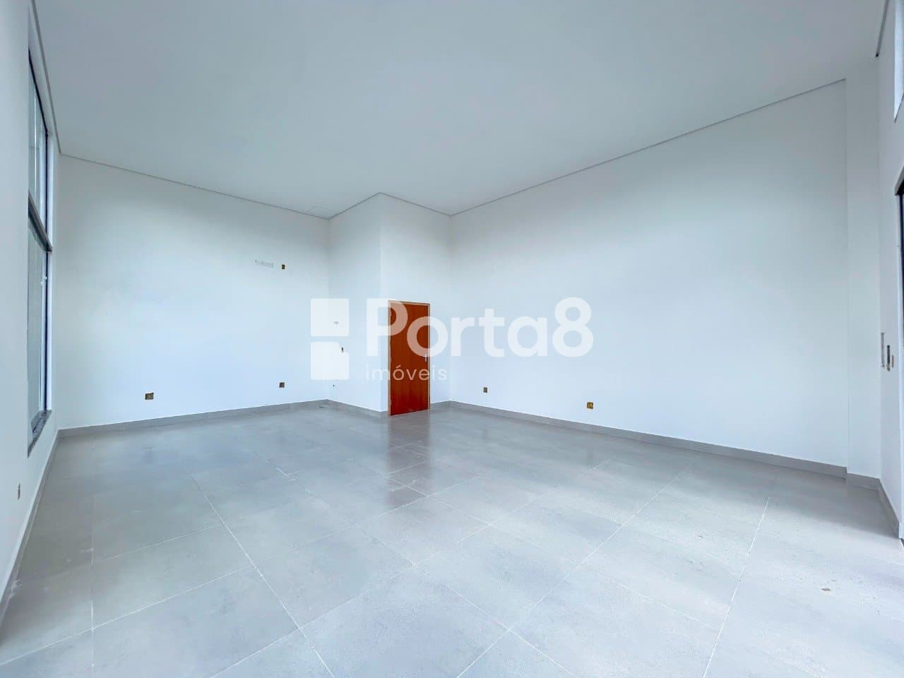 Sala Comercial 50m² no Ouro Verde com Vista para o Plaza Shopping - Foto 3