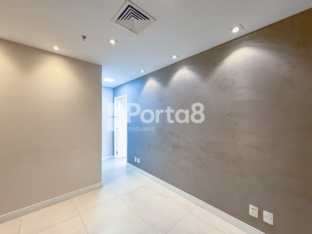 Sala Comercial 80m² na Vila São José com 2 Banheiros - Foto 2