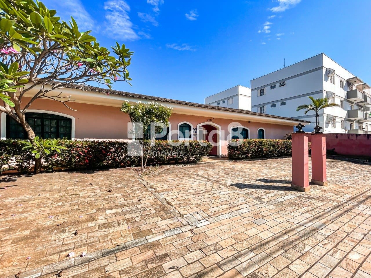 Prédio Comercial 1120m² Jardim Vivendas com 15 Vagas