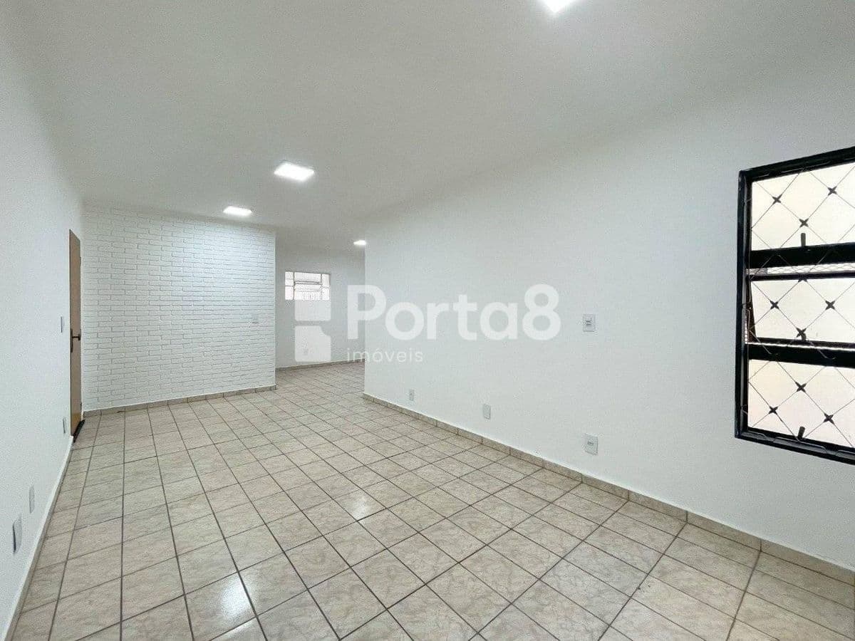 Apartamento 3 Dormitórios Térreo no Residencial Marselha com Área Gourmet