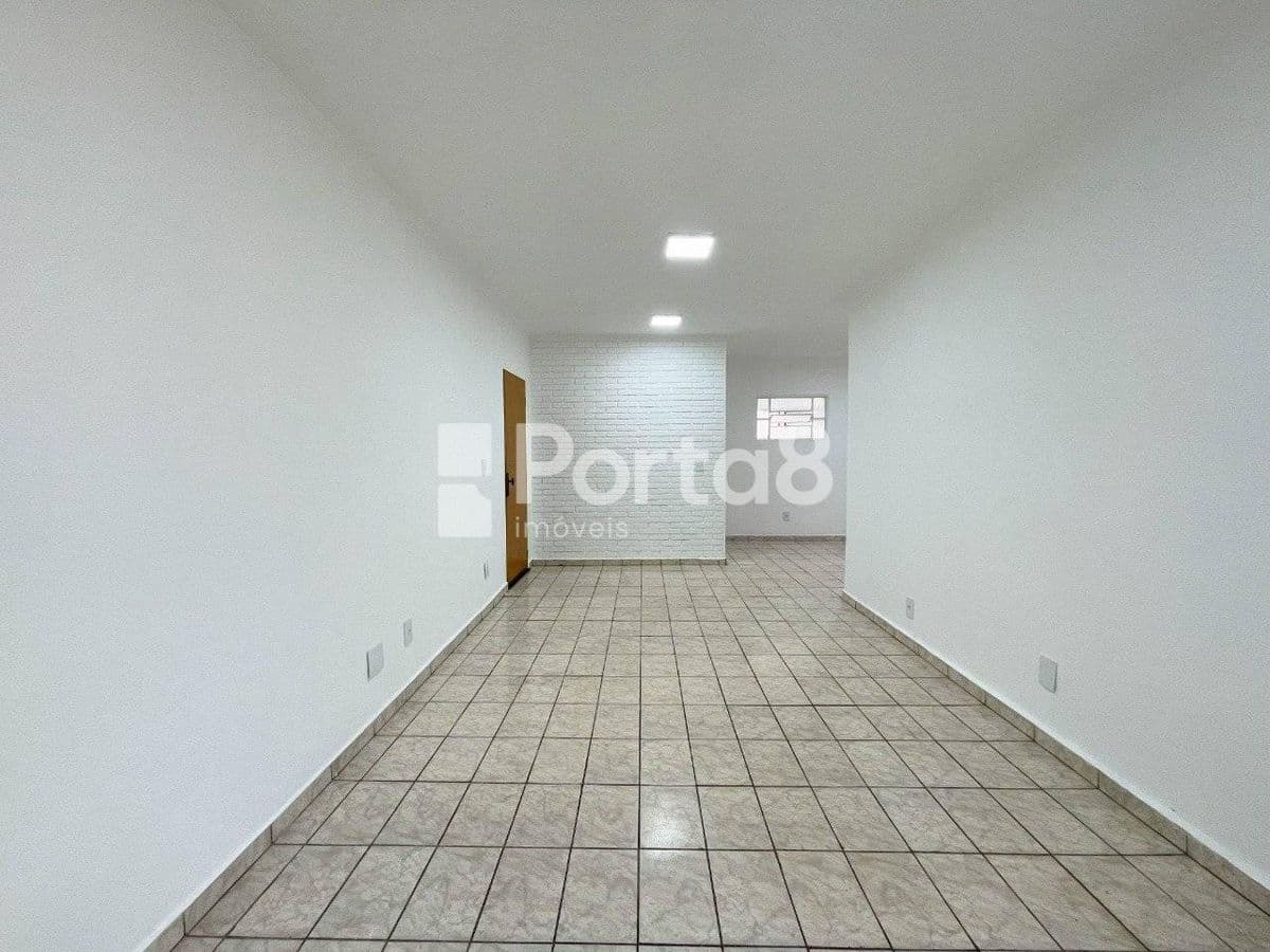Apartamento 3 Dormitórios Térreo no Residencial Marselha com Área Gourmet - Foto 2