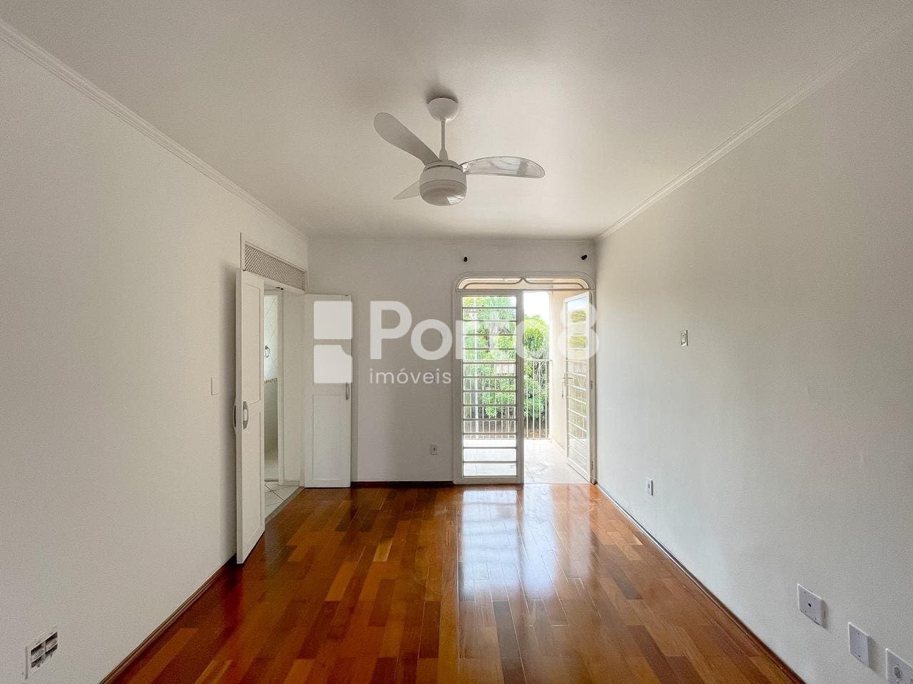 Apartamento 2 Dorms com Suíte e Garagem na Vila Ercília