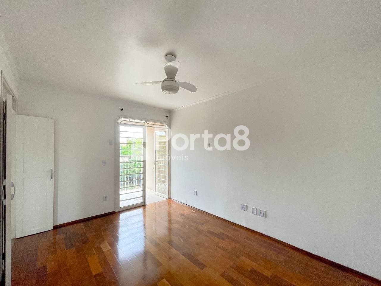 Apartamento 2 Dorms com Suíte e Garagem na Vila Ercília - Foto 5