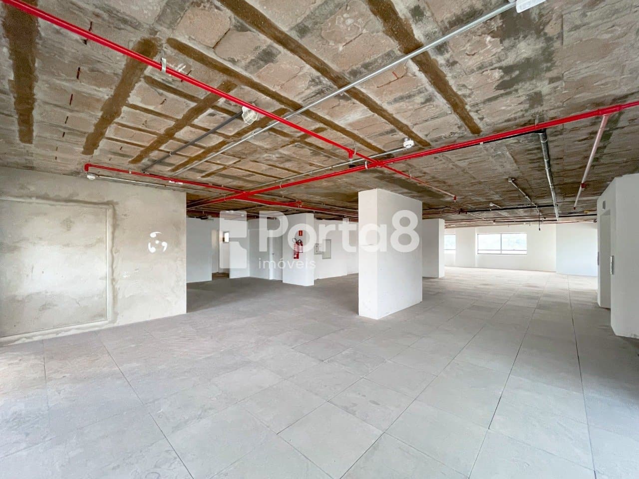 Sala Comercial 260m² Nova Redentora com 4 Vagas de Garagem - Foto 3