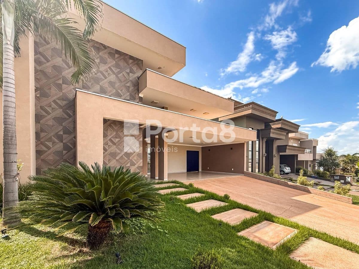 Casa 3 Suítes Vila Toninho com Área Gourmet em Condomínio