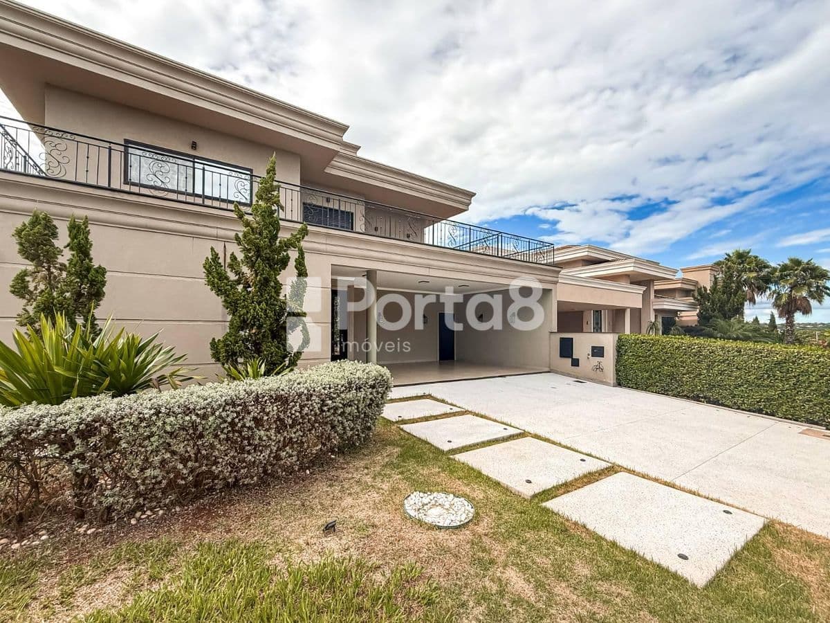 Casa em Condomínio com 4 Suítes na Vila Toninho - Área Gourmet