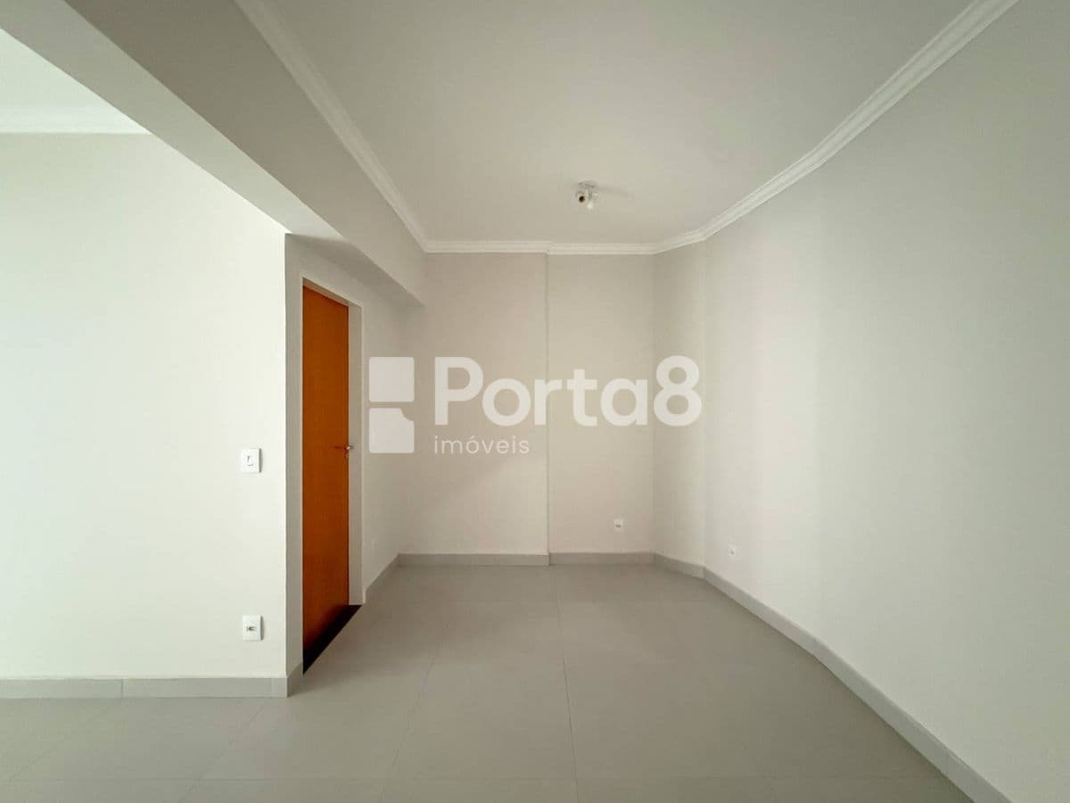Apartamento 2 Dormitórios no Centro com Vista Privilegiada - Foto 3