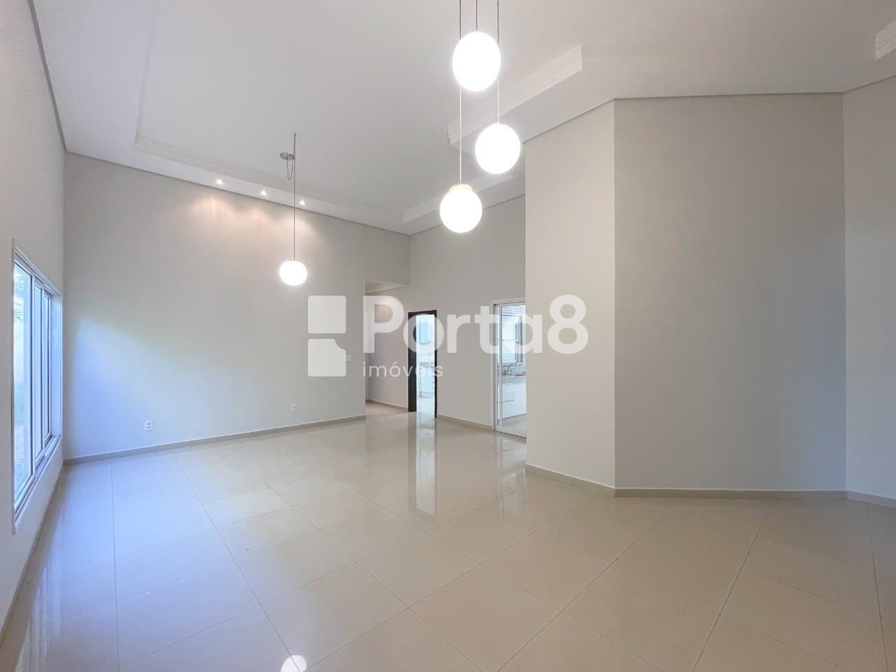Casa 3 Suítes em Residencial Gaivota I com 4 Vagas e Jardim - Foto 4