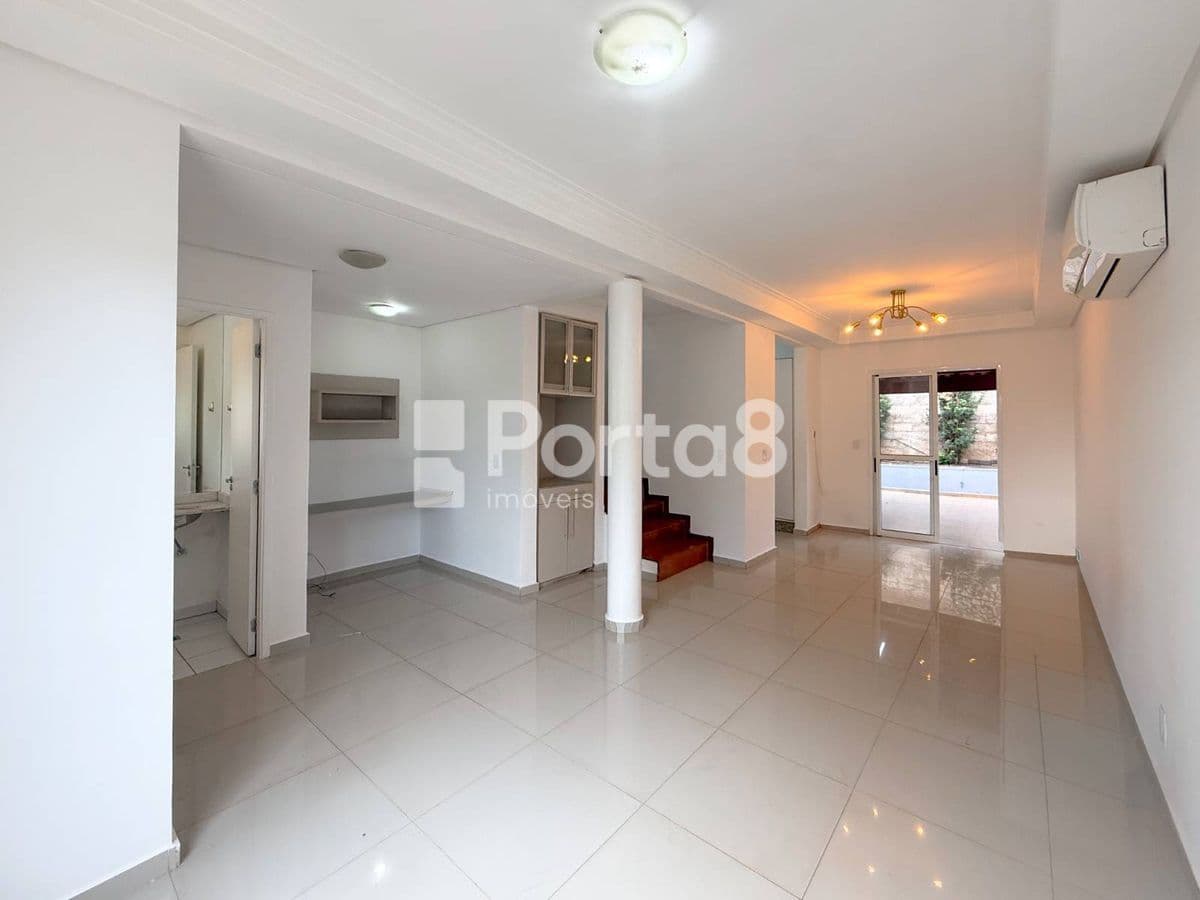 Casa 3 dormitórios no Giardino I com área gourmet e vista