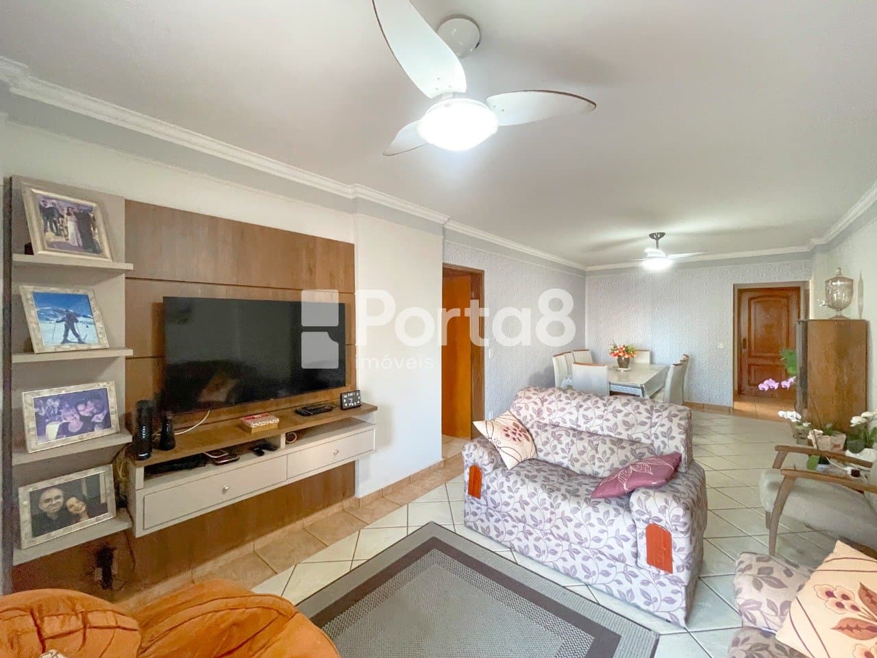Apartamento 3 Quartos Centro com 1 Vaga e Sacada Espaçosa